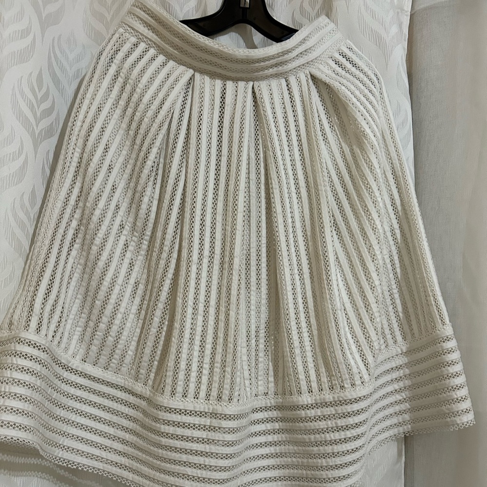 White skirt ⚪️⚪️